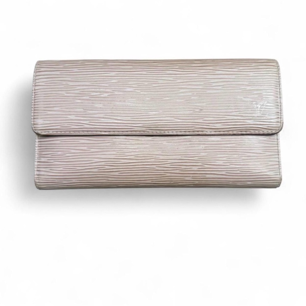Louis Vuitton Epi leather Wallet - Picture 4 of 13
